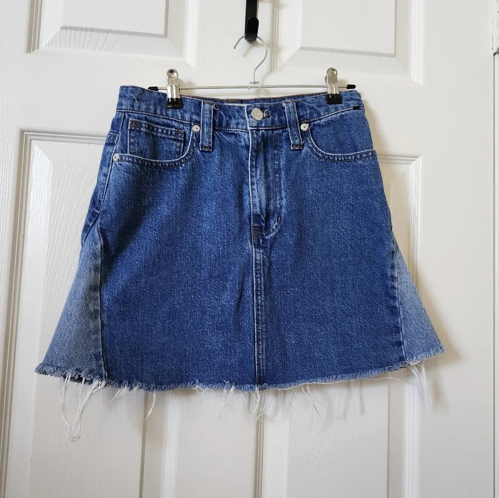 Madewell Two-Tone Denim A-Line Mini Skirt in Blue